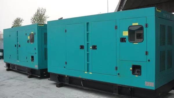 晋城康明斯400kw大型柴油二手发电机组